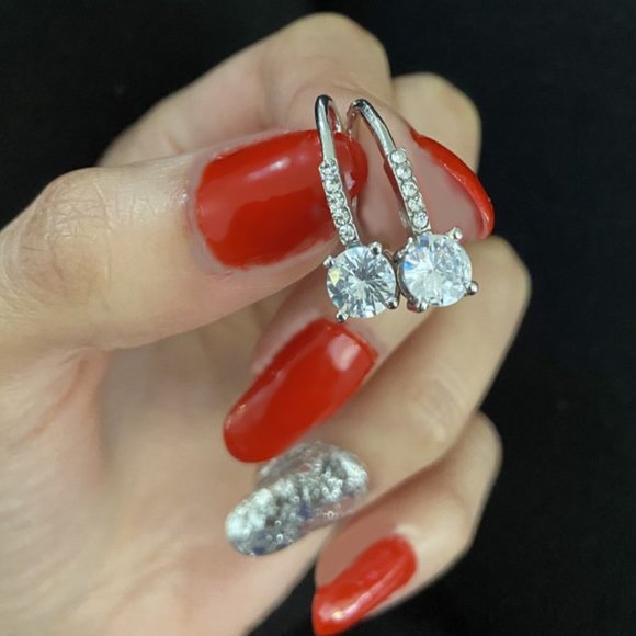 Sale!925 sterling silver CZ Stud Earrings - Picture 5 of 5